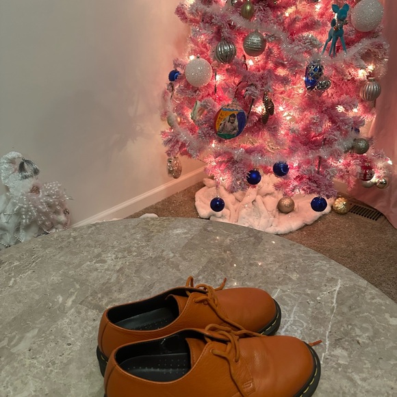 Dr. Martens Orange Leather Oxfords - Picture 3 of 15